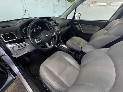2017 Subaru Forester 2.5i Limited Power moonroof