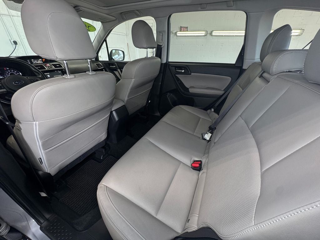 2017 Subaru Forester 2.5i Limited Power moonroof
