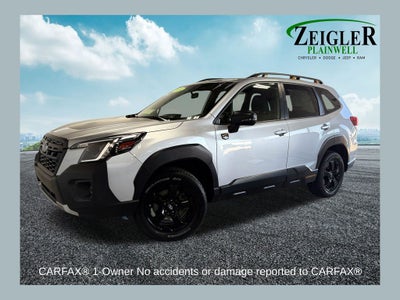 2024 Subaru Forester Wilderness Power moonroof