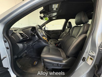 2024 Subaru Forester Wilderness Power moonroof