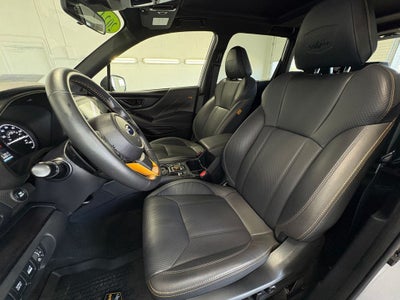 2024 Subaru Forester Wilderness Power moonroof