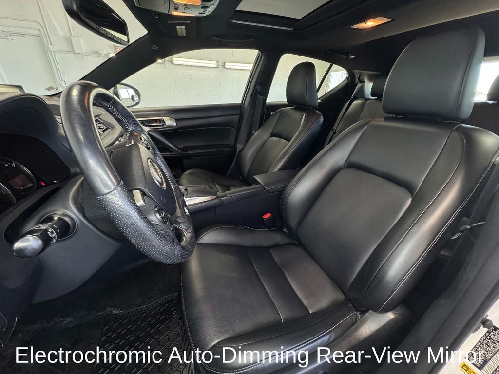 2016 Lexus CT 200h F Sport Premium Package for Navigation