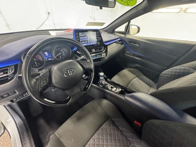 2021 Toyota C-HR XLE
