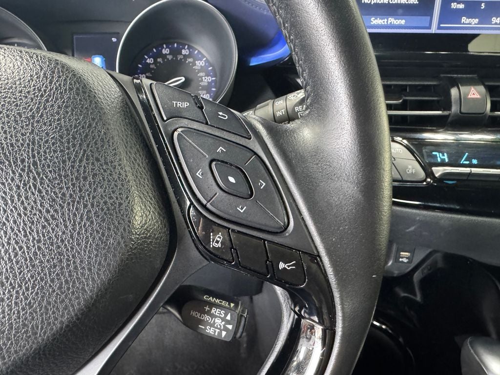 2021 Toyota C-HR XLE