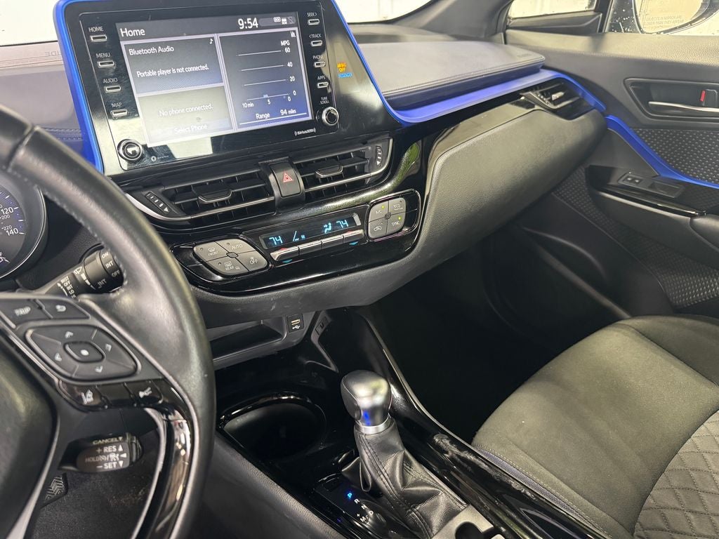 2021 Toyota C-HR XLE