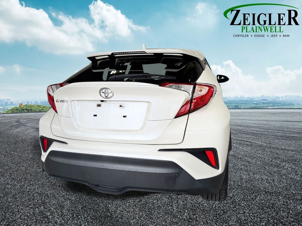 2021 Toyota C-HR XLE