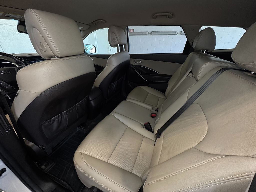 2018 Hyundai Santa Fe SE