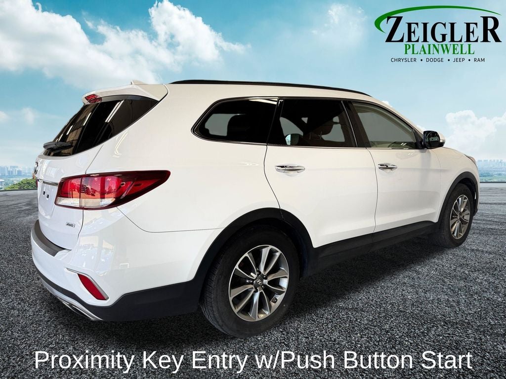 2018 Hyundai Santa Fe SE