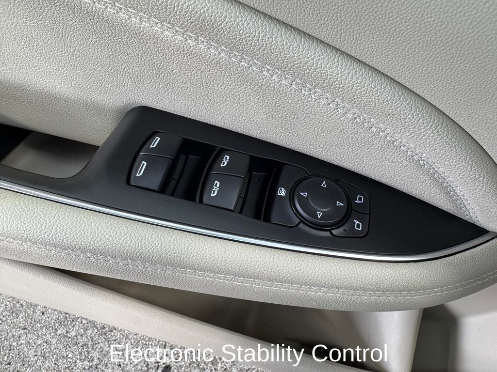 2019 Buick Regal Essence Driver Confidence Package I