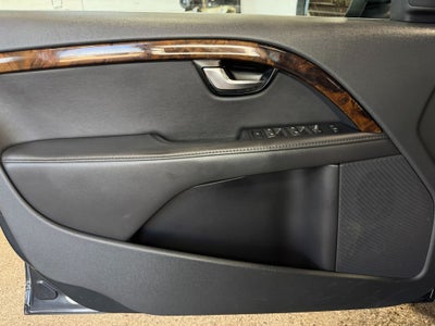 2016 Volvo S80 T5 Power moonroof