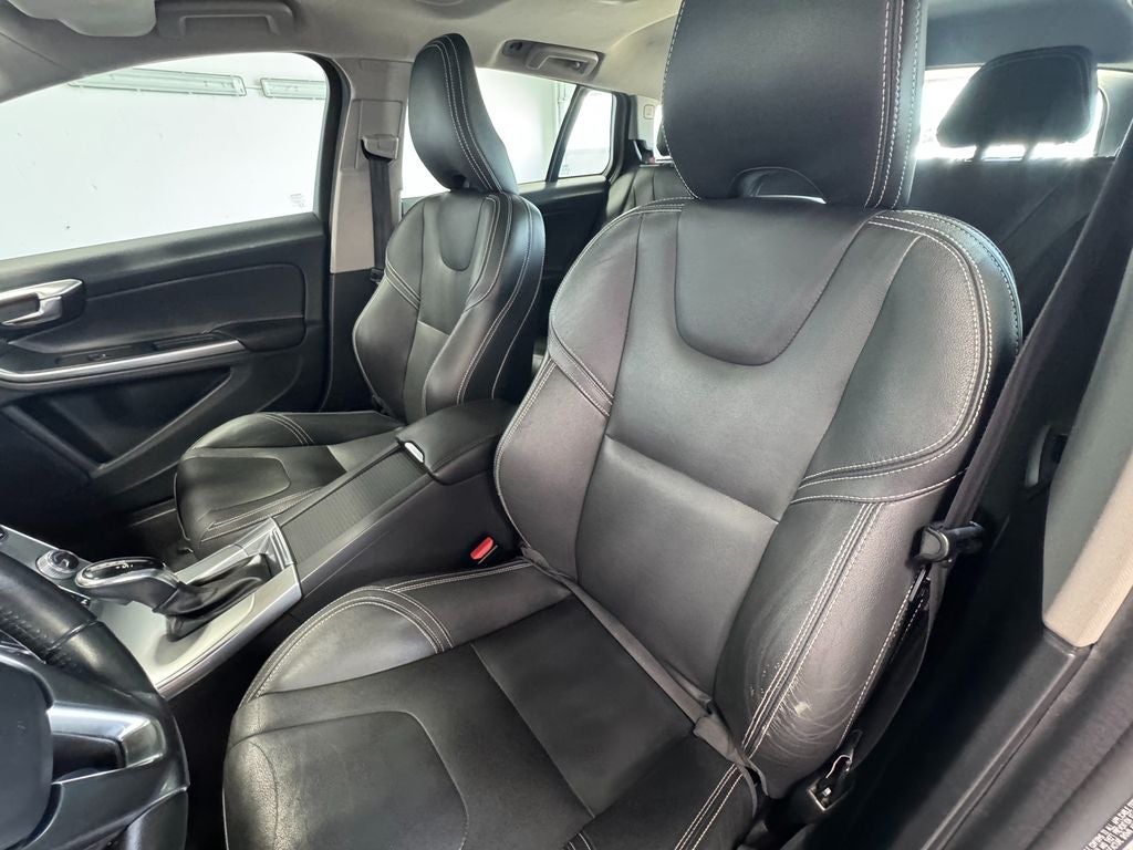 2018 Volvo V60 T5 Dynamic