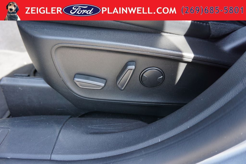 2023 Ford Escape Plug-In Hybrid Base