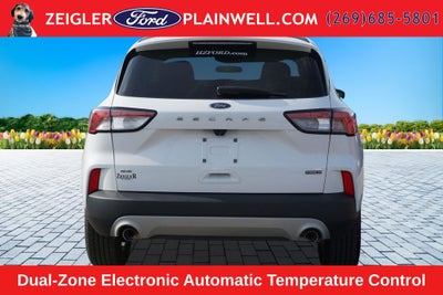 2022 Ford Escape Hybrid SE