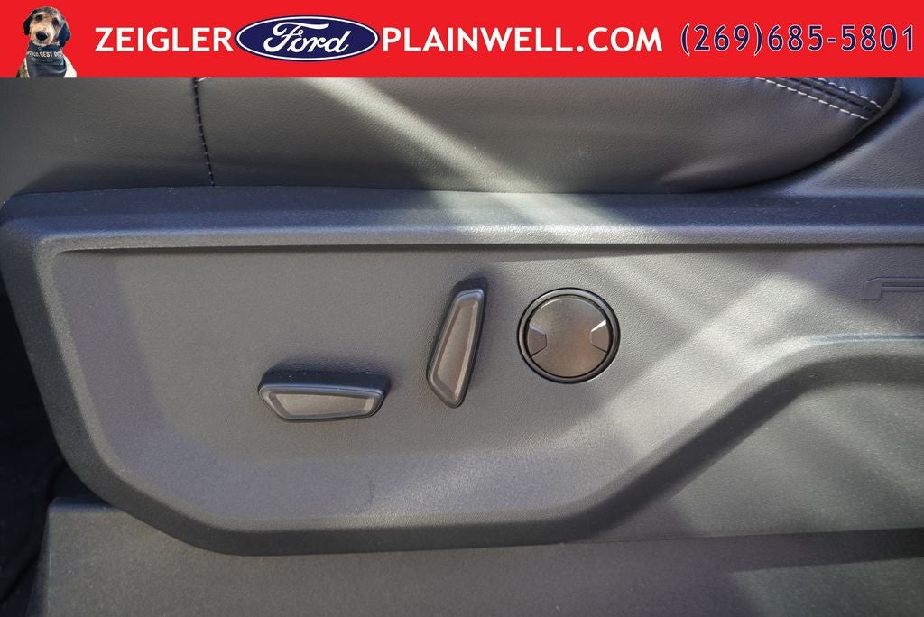 2025 Ford Expedition Max Platinum Panoramic Roof Heated Ventilated Memory Seats Co P