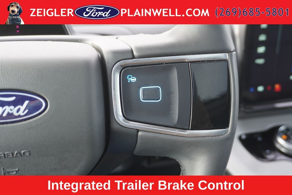 2025 Ford Expedition Active Panoramic Roof ActiveX Leather 360 Camera Navigati
