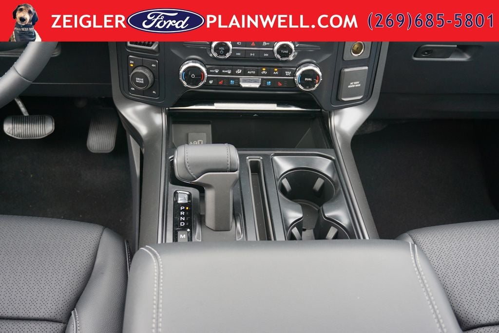 2026 Ford F-150 Lariat BLACK APPEARANCE PKG TWIN PANEL ROOF 20" BLACK WH