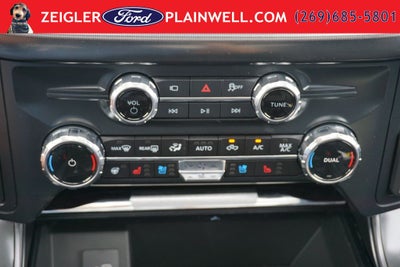 2026 Ford F-150 Lariat BLACK APPEARANCE PKG TWIN PANEL ROOF 20" BLACK WH