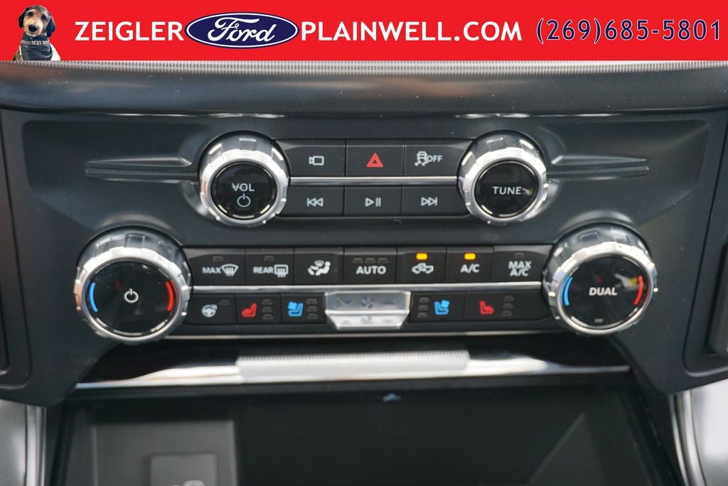 2026 Ford F-150 Lariat BLACK APPEARANCE PKG TWIN PANEL ROOF 20" BLACK WH