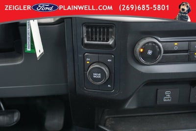 2021 Ford F-150 XL Reg Cab 4x4 Rear Camera