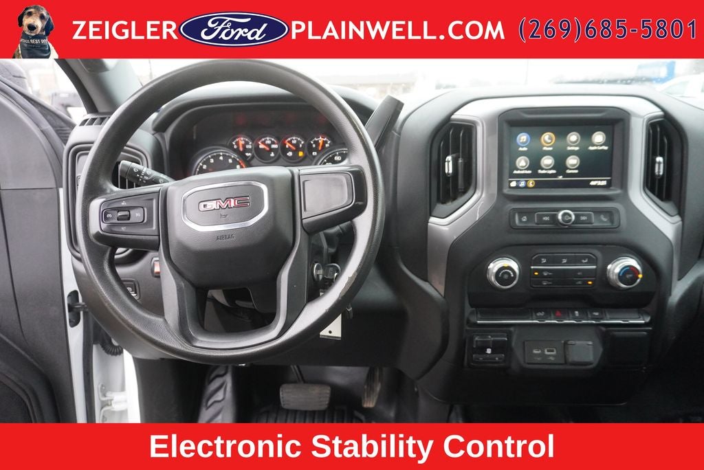 2022 GMC Sierra 3500HD Pro Reg Cab Dually 6.6 Liter V8