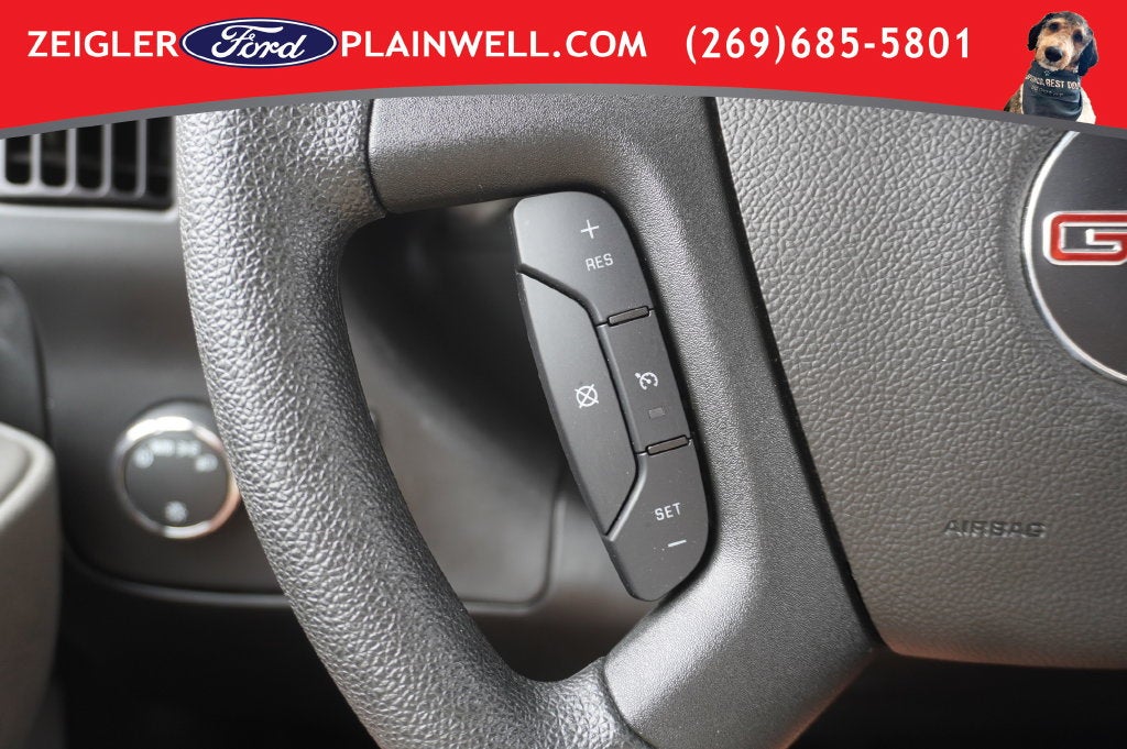 2025 GMC Savana 2500 Work Van Cargo Work Van Running Boards Rear Camera