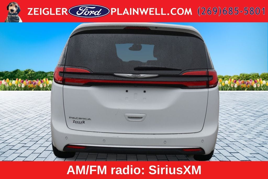 2024 Chrysler Pacifica Touring L Leather Rear Camera Power Sliding Doors