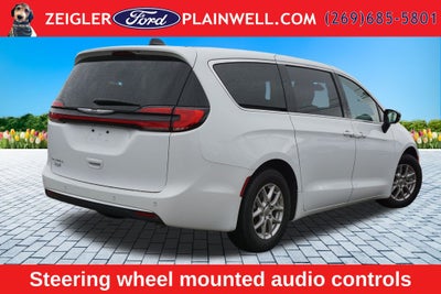 2024 Chrysler Pacifica Touring L Leather Rear Camera Power Sliding Doors