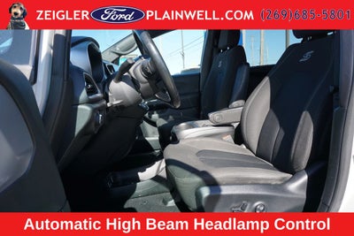 2020 Chrysler Pacifica Touring