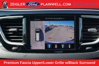 2020 Chrysler Pacifica Touring