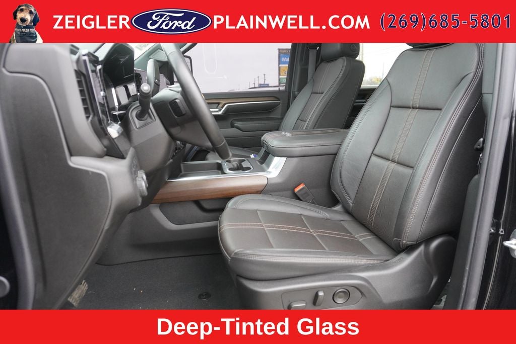 2024 Chevrolet Silverado 2500HD High Country CREW CAB DURAMAX DIESEL POWER MOONROOF LEATHER