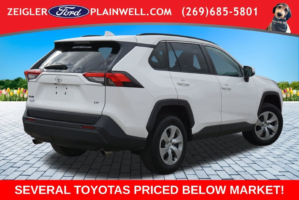 2021 Toyota RAV4 LE