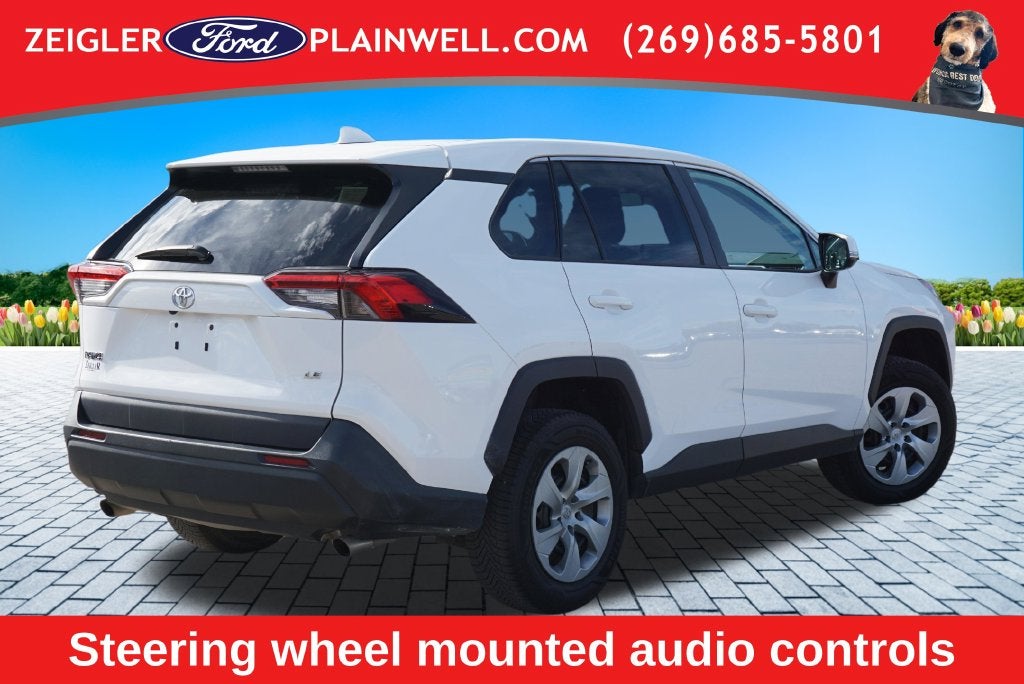 2022 Toyota RAV4 LE