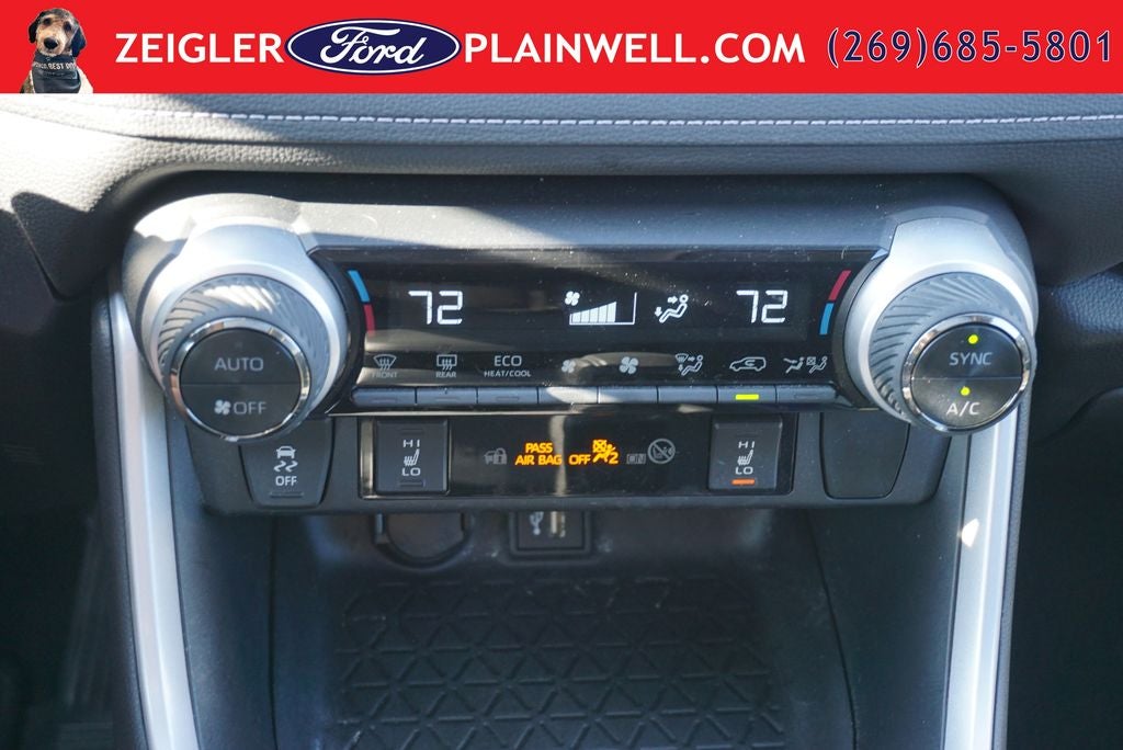 2024 Toyota RAV4 Hybrid XLE AWD Moonroof Convience & Weather Pkg