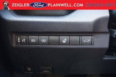 2024 Toyota RAV4 Hybrid XLE AWD Moonroof Convience & Weather Pkg