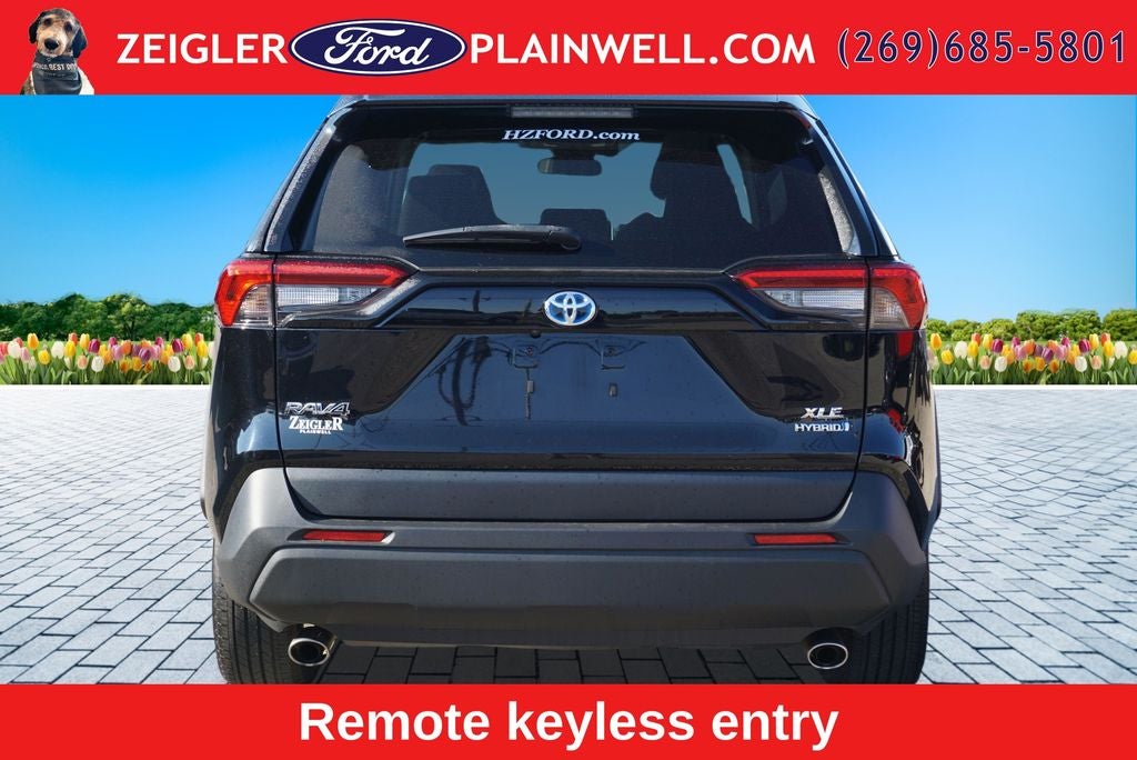 2024 Toyota RAV4 Hybrid XLE AWD Moonroof Convience & Weather Pkg