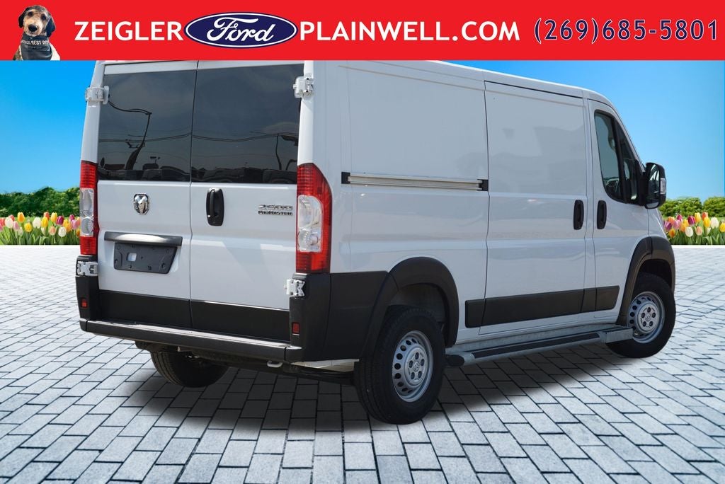 2025 RAM ProMaster 2500 Base Low Roof Cargo Van Rear Camera