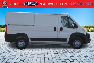 2025 RAM ProMaster 2500 Base Low Roof Cargo Van Rear Camera