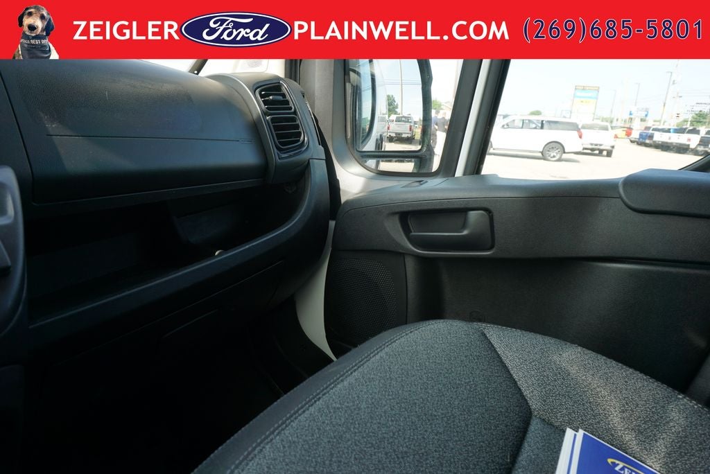 2025 RAM ProMaster 2500 Base Low Roof Cargo Van Rear Camera