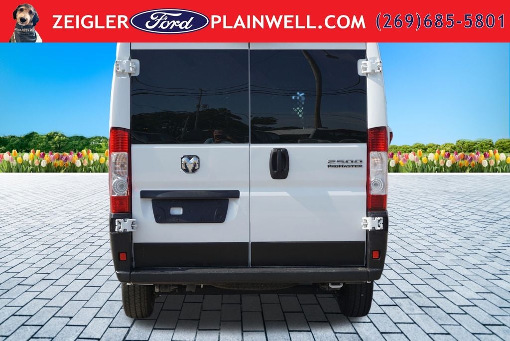 2025 RAM ProMaster 2500 Base Low Roof Cargo Van Rear Camera