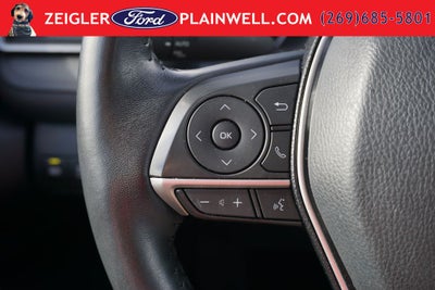 2022 Toyota Camry Hybrid XLE Leather Power Moonroof Rear Camera