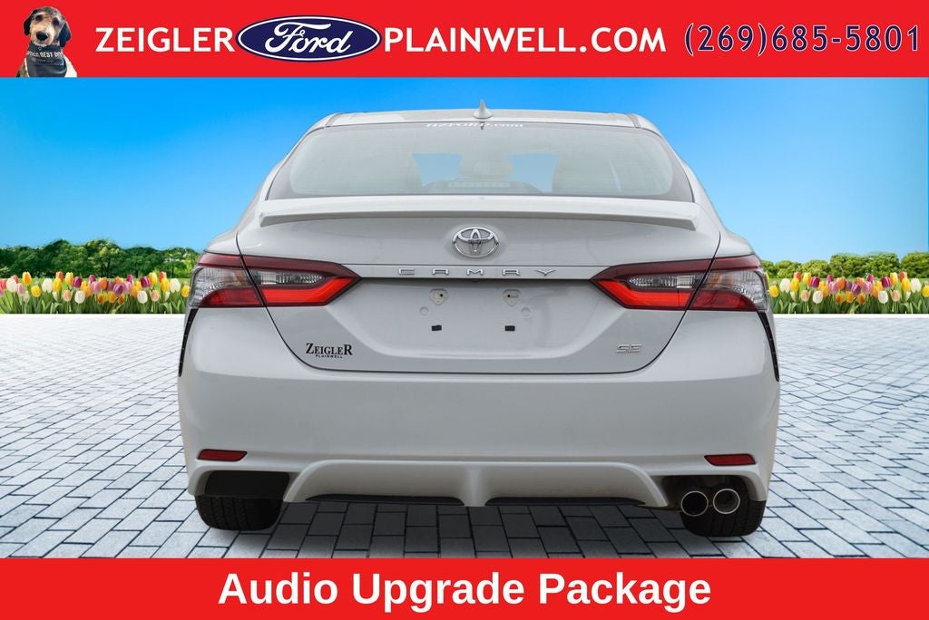 2022 Toyota Camry SE Power Moonroof Heated Combo Seats Rear Camera