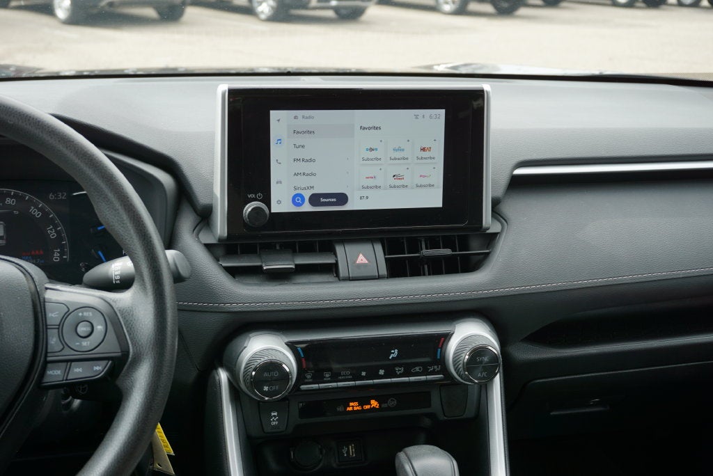 2024 Toyota RAV4 Hybrid LE HYBRID AWD REAR CAMERA