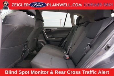 2023 Toyota RAV4 Hybrid LE