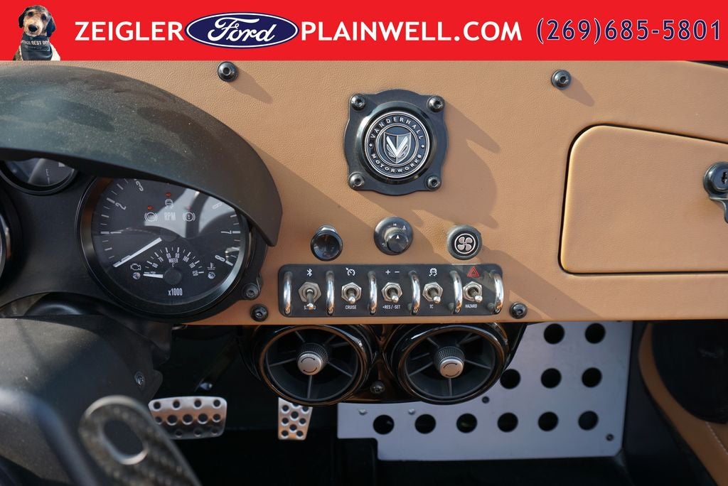 2022 Vanderhall leather 2 Door Convertible Leather Automatic Gront Wheel Drive