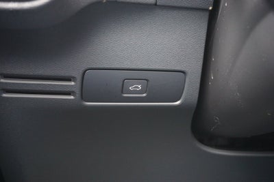 2024 Volvo XC40 B5 Core AWD NAVIGATION HEATED SEATS RAR CAMERA