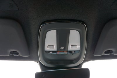2024 Volvo XC40 B5 Core AWD NAVIGATION HEATED SEATS RAR CAMERA