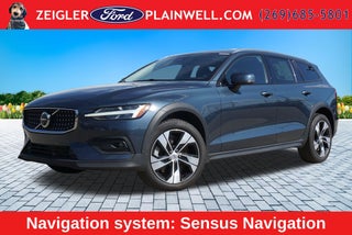 2024 Volvo V60 Cross Country B5 Plus