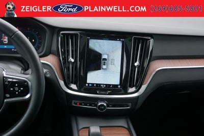 2024 Volvo V60 Cross Country B5 Plus PLUS PKG CLIMATE PKG POWER MOONROOF