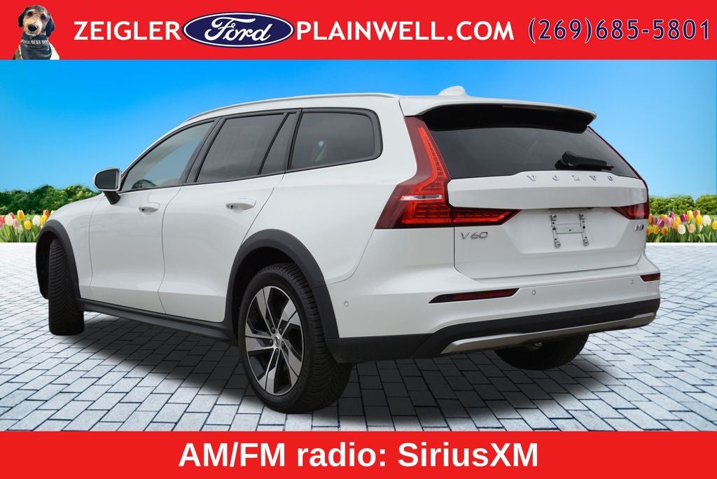 2024 Volvo V60 Cross Country B5 Plus PLUS PKG CLIMATE PKG POWER MOONROOF