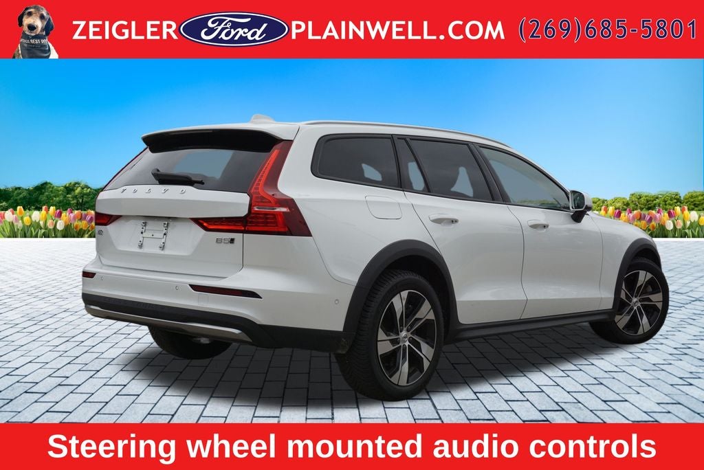 2024 Volvo V60 Cross Country B5 Plus PLUS PKG CLIMATE PKG POWER MOONROOF